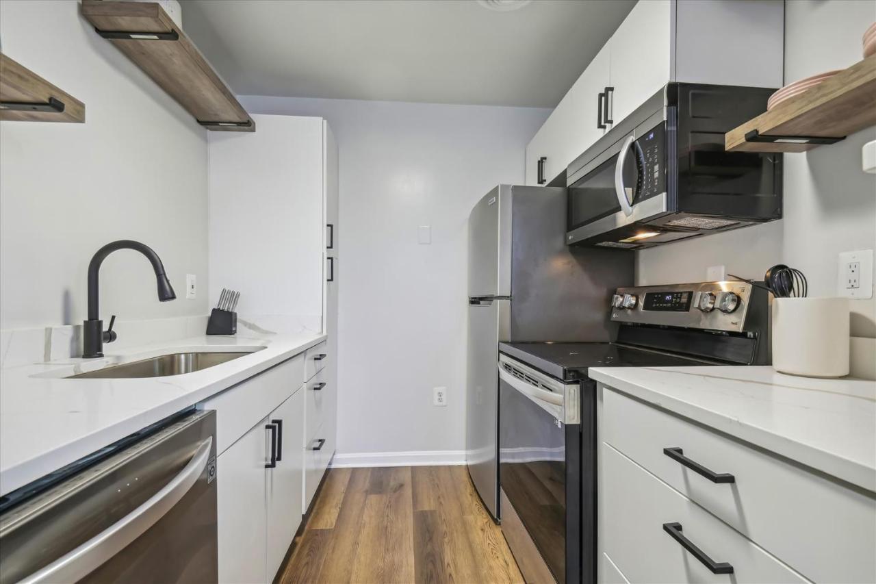 Downtown, Cozy And Perfectly Decorated Apartment Балтимор Екстериор снимка